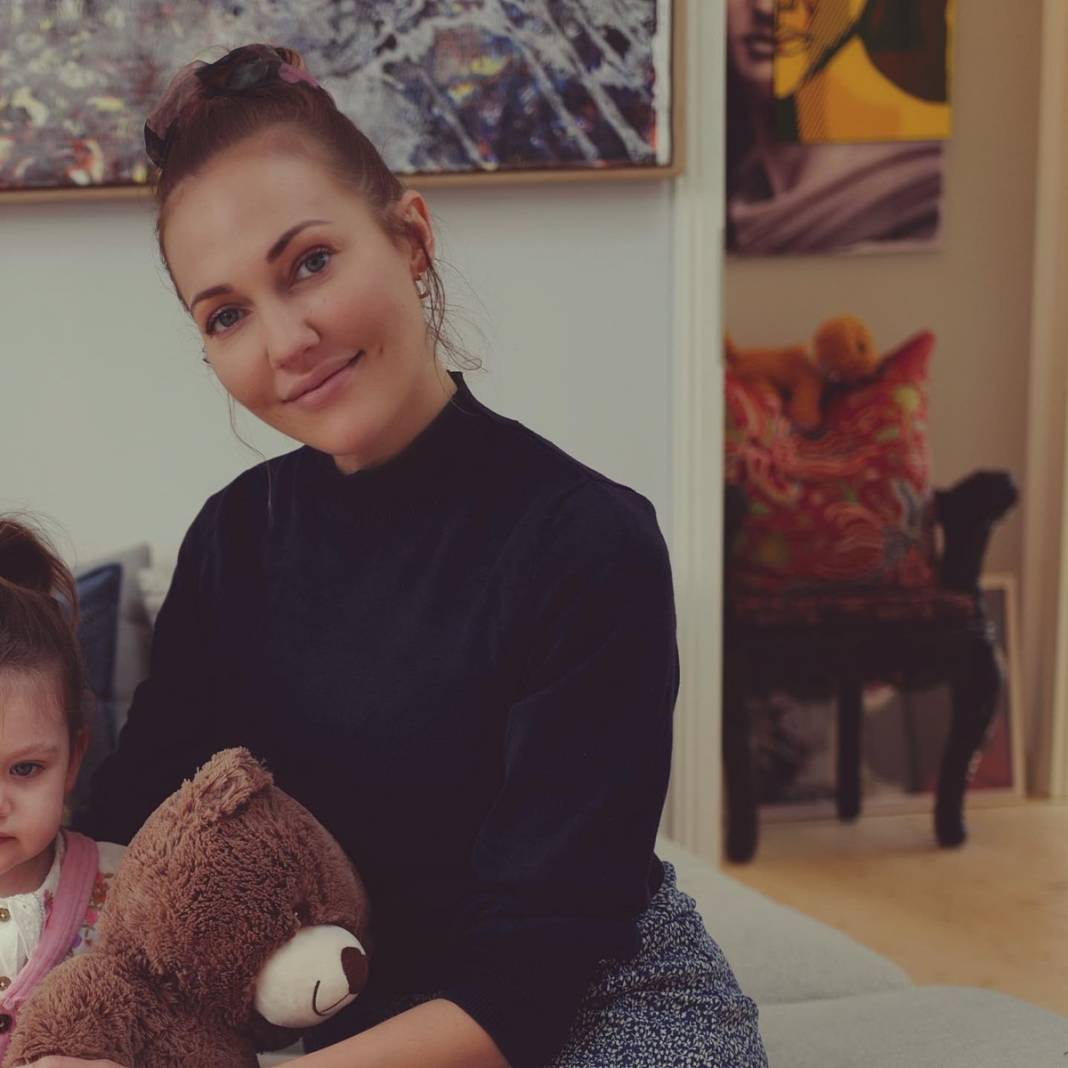 Estetik kurbanı oldu! Meryem Uzerli'nin son halini görenler gözlerine inanamadı 4